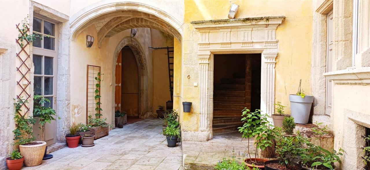 Le Raphael Centre Historique Le Puy-en-Velay Exterior foto